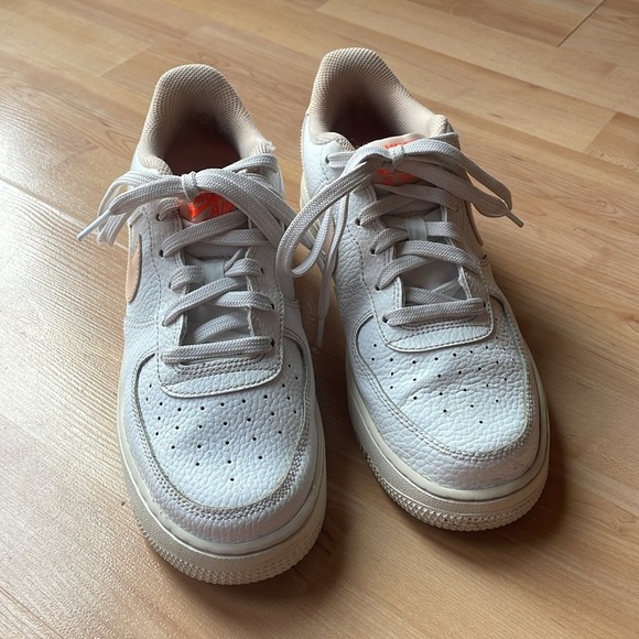 Nike Air Force 1 limited edition peach 2022 - Picture 3 of 9